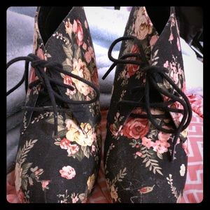 Floral journey shoes